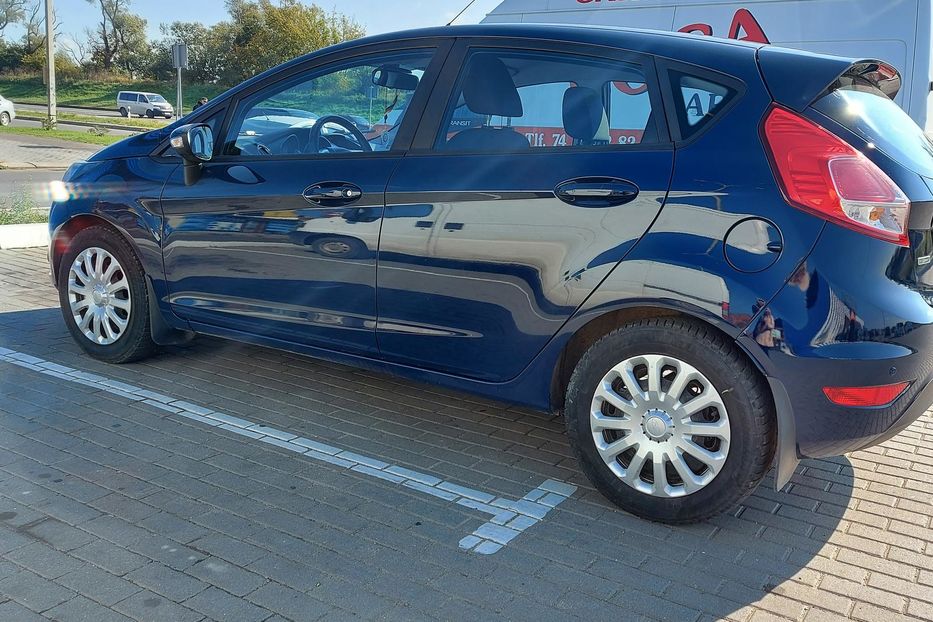 Продам Ford Fiesta 2014 года в Львове