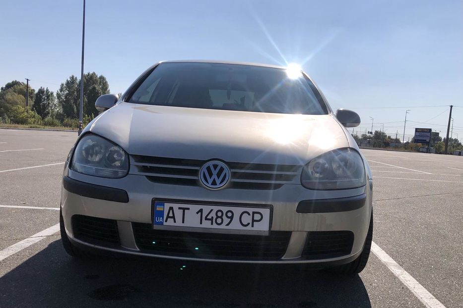 Продам Volkswagen Golf V 2004 года в Киеве