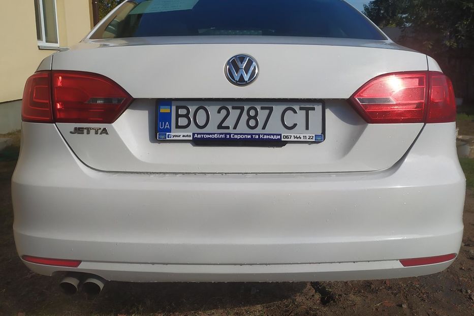 Продам Volkswagen Jetta 2013 года в Киеве