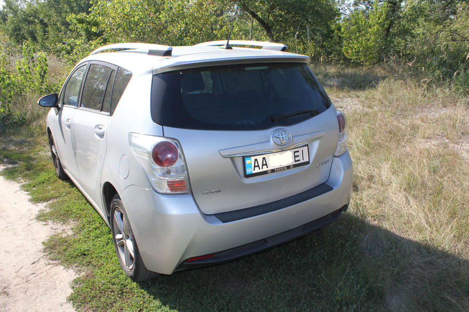 Продам Toyota Verso  2014 года в Киеве