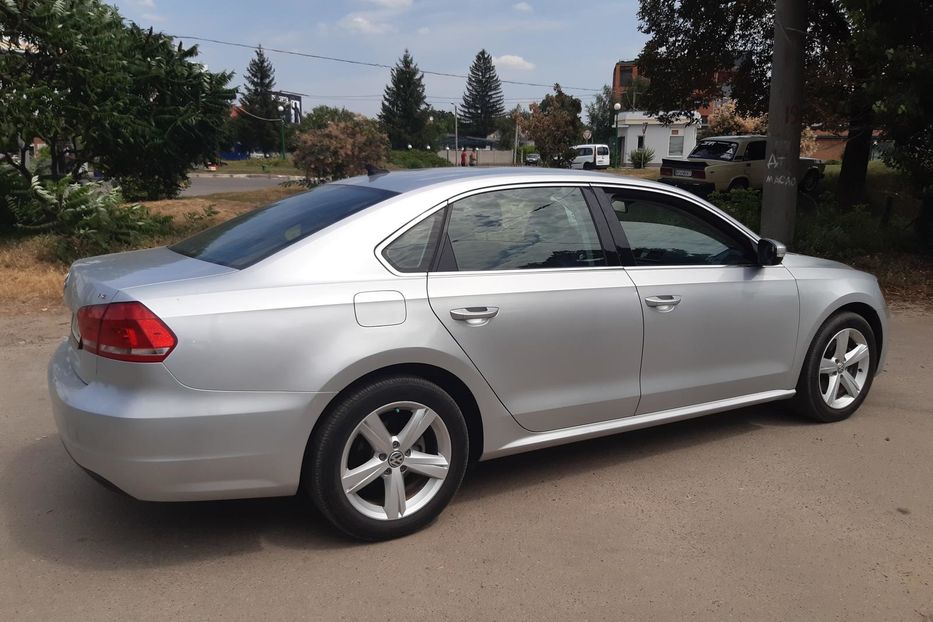 Продам Volkswagen Passat B7 2015 года в Харькове