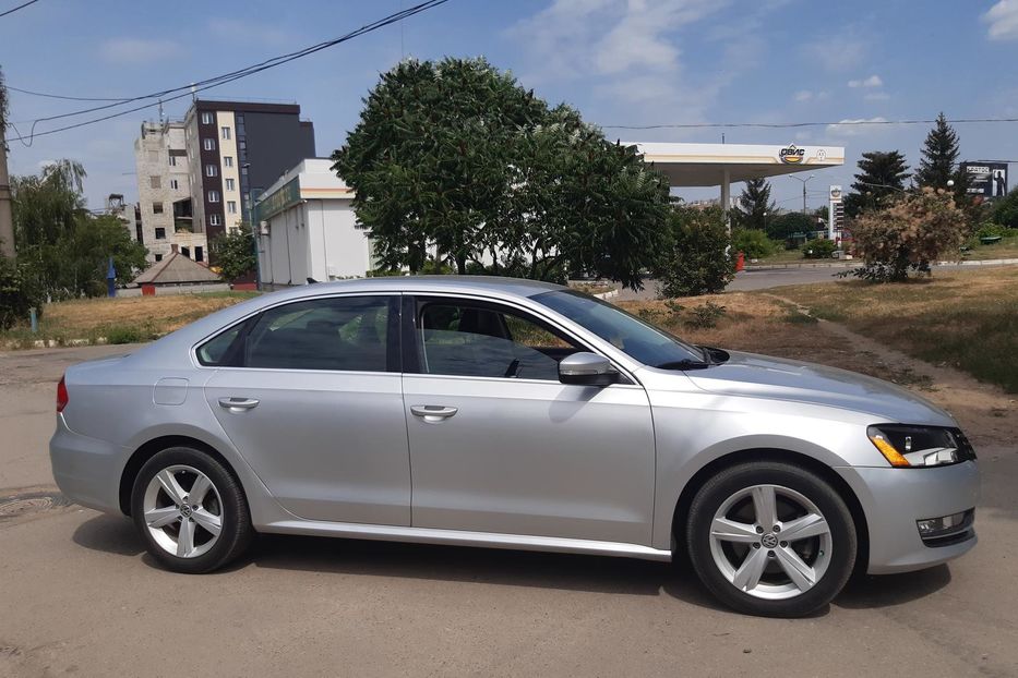 Продам Volkswagen Passat B7 2015 года в Харькове