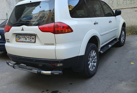 Продам Mitsubishi Pajero Sport полная комплектация 2012 года в Одессе