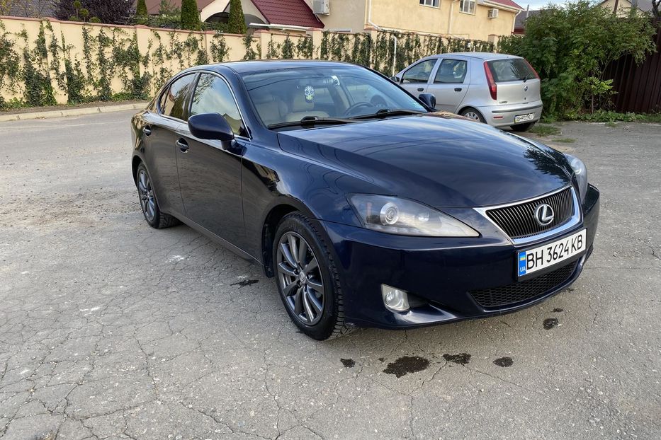 Продам Lexus IS 250 AWD 2008 года в Одессе