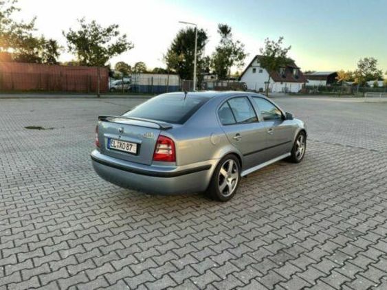 Продам Skoda Octavia Tour 2004 года в г. Королево, Закарпатская область