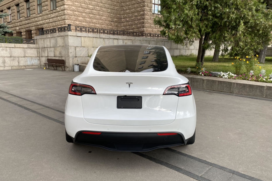 Продам Tesla Model Y Long Range 2020 года в Харькове