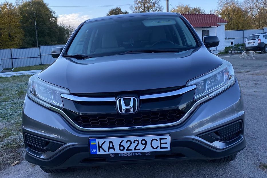 Продам Honda CR-V 2015 года в Киеве