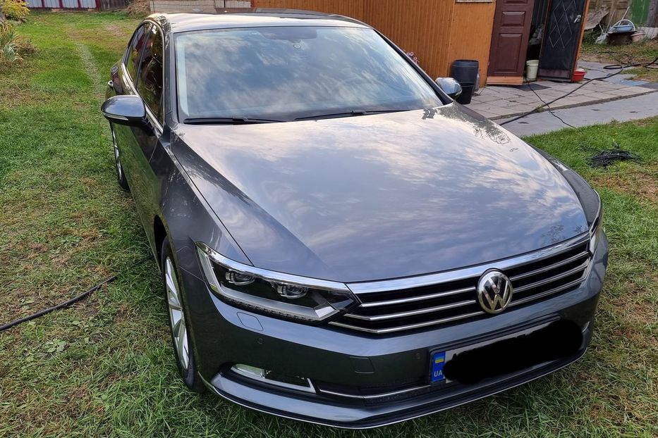 Продам Volkswagen Passat B8 2017 года в Харькове