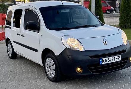 Продам Renault Kangoo пасс. 2010 года в Киеве