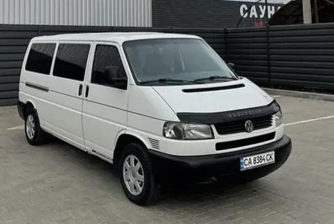 Продам Volkswagen T4 (Transporter) пасс. 2002 года в Киеве