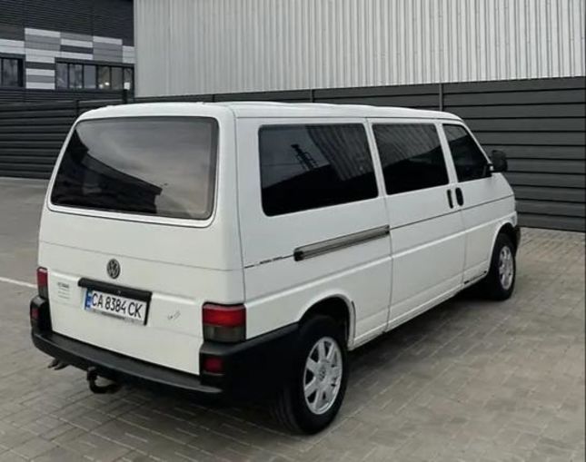 Продам Volkswagen T4 (Transporter) пасс. 2002 года в Киеве