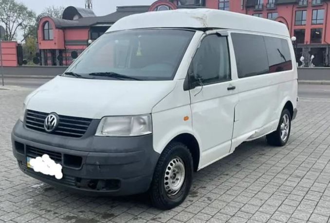 Продам Volkswagen T5 (Transporter) пасс. 2007 года в Киеве