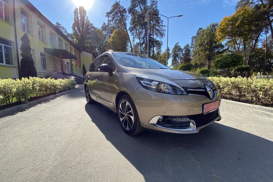 Продам Renault Grand Scenic BOSE 7-mest 2015 года в Киеве