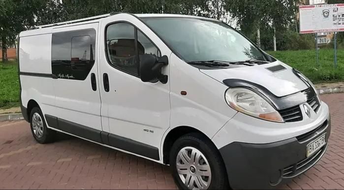 Продам Renault Trafic пасс. 2008 года в Киеве