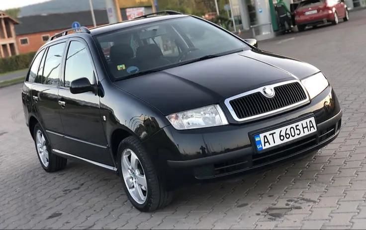 Продам Skoda Fabia 2006 года в Киеве