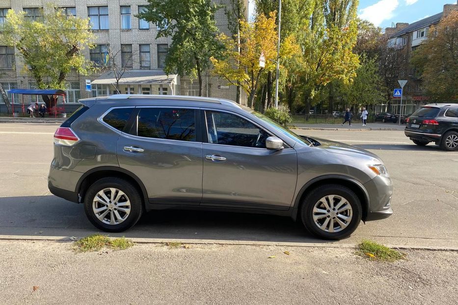 Продам Nissan Rogue 2016 года в Киеве