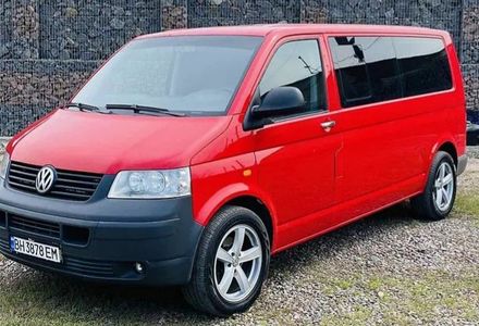 Продам Volkswagen T5 (Transporter) пасс. 2006 года в Киеве