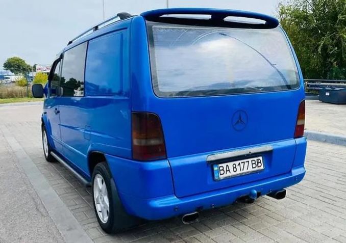 Продам Mercedes-Benz Vito пасс. 2002 года в Киеве