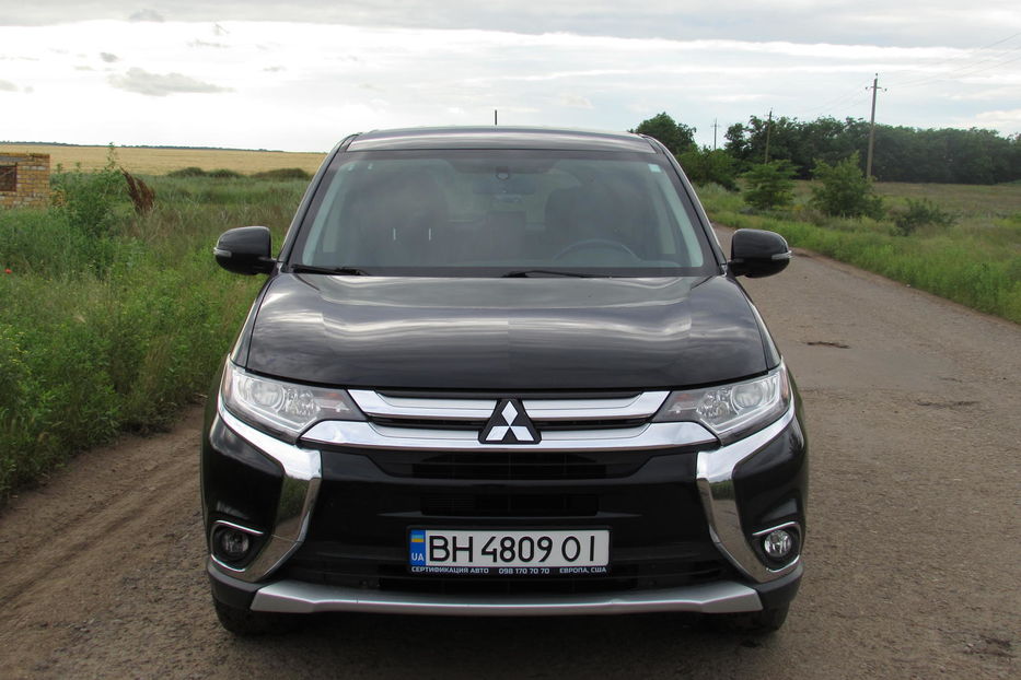 Продам Mitsubishi Outlander SE 2016 года в Одессе