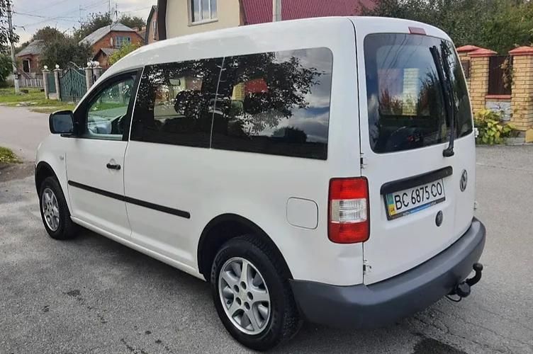 Продам Volkswagen Caddy пасс. 2007 года в Киеве