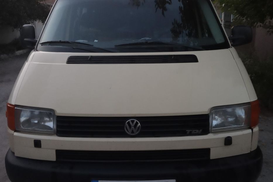 Продам Volkswagen T4 (Transporter) пасс. 2003 года в Кропивницком