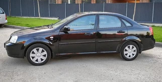 Продам Chevrolet Lacetti 2008 года в Киеве