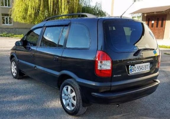 Продам Opel Zafira 2004 года в Киеве