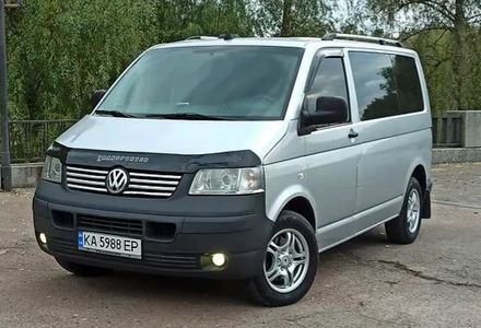 Продам Volkswagen T5 (Transporter) пасс. 2008 года в Киеве