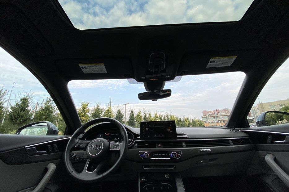 Продам Audi A4 2020 года в Киеве