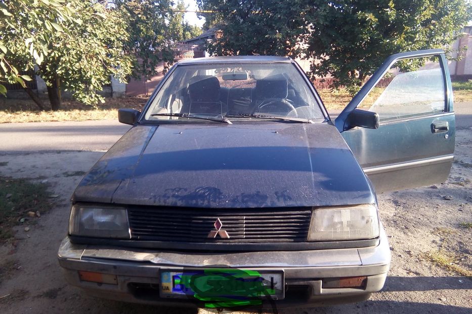 Продам Mitsubishi Colt 1988 года в Одессе