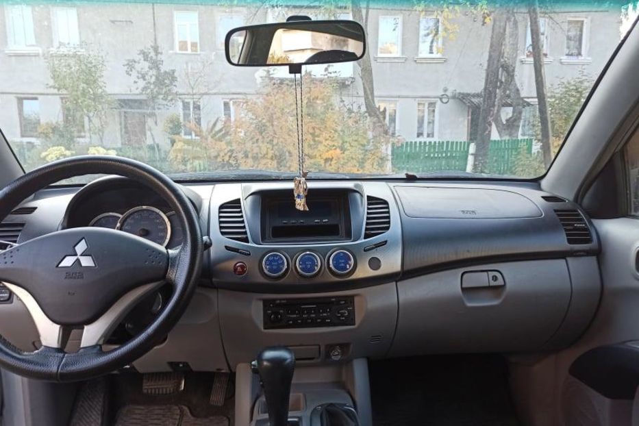 Продам Mitsubishi L 200 2007 года в Киеве