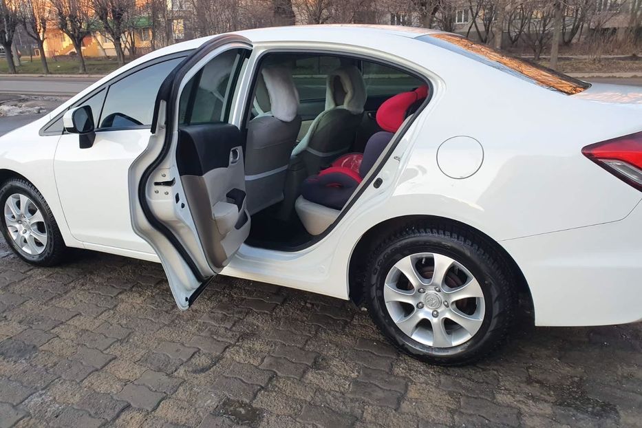 Продам Honda Civic 2015 года в Черновцах