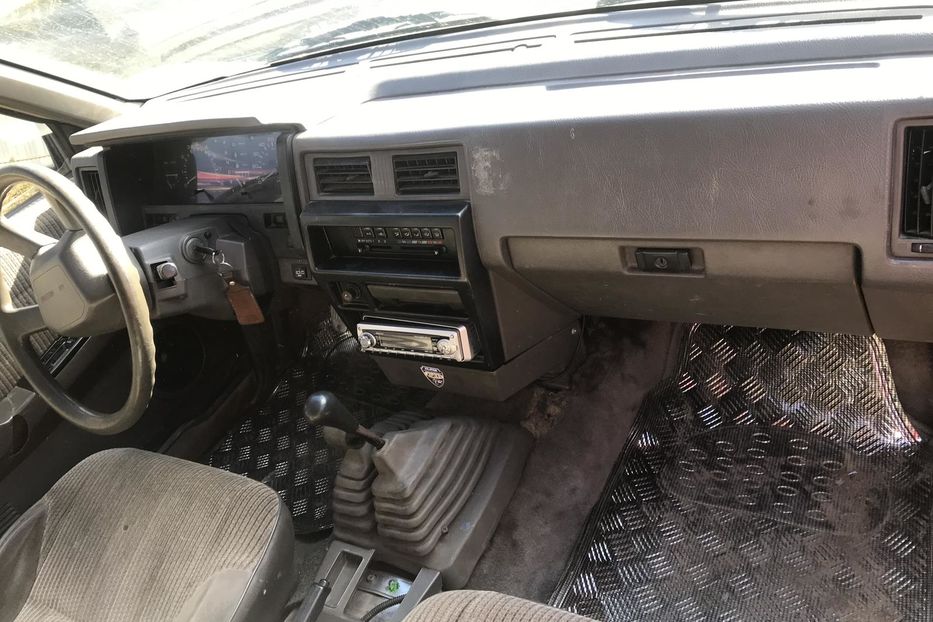 Продам Nissan Pathfinder 1991 года в Ужгороде