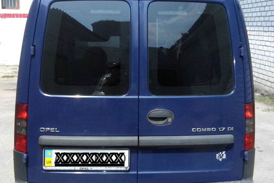 Продам Opel Combo пасс. 2004 года в Харькове