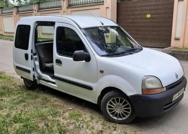 Продам Renault Kangoo пасс. 2006 года в Киеве