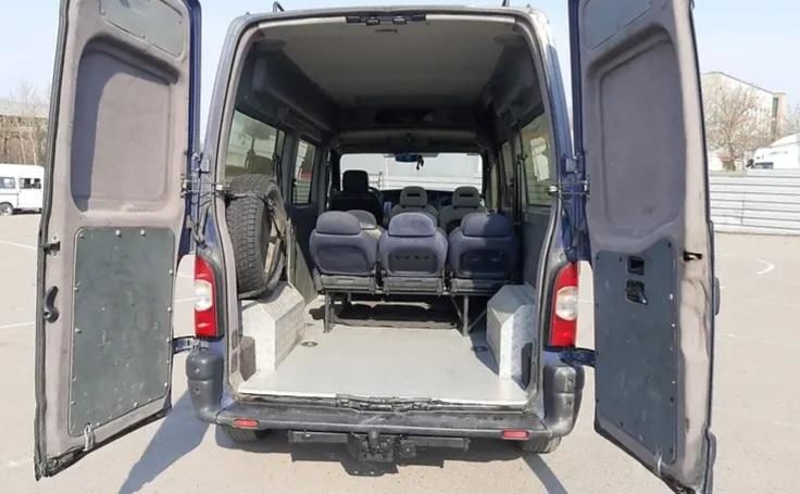 Продам Renault Master пасс. 2006 года в Киеве