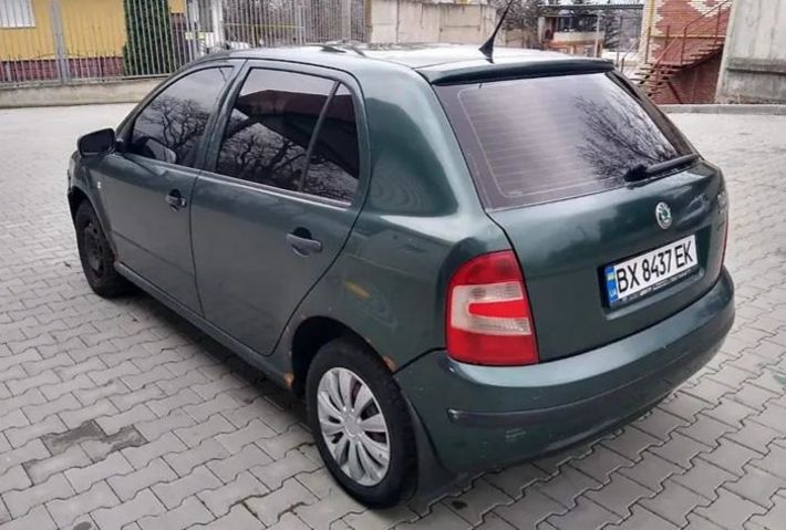 Продам Skoda Fabia 2004 года в Киеве