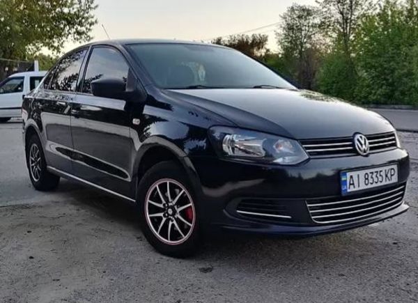 Продам Volkswagen Polo 2010 года в Киеве