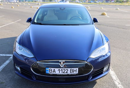 Продам Tesla Model S P90D 2016 года в Киеве