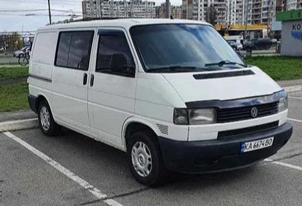 Продам Volkswagen T4 (Transporter) пасс. 2000 года в Киеве