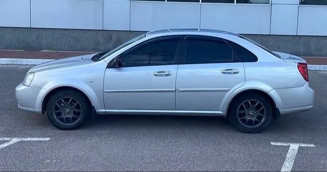 Продам Chevrolet Lacetti 2006 года в Киеве