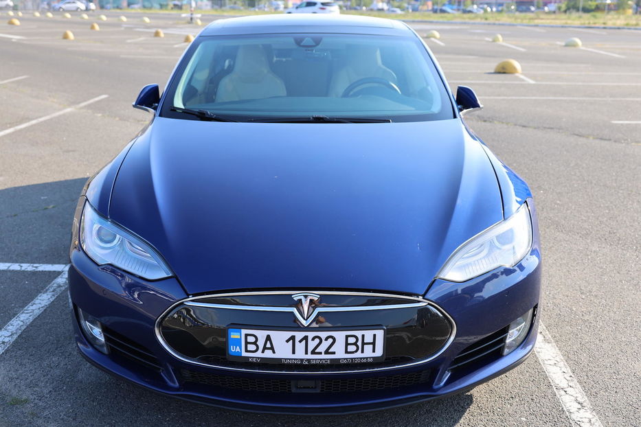 Продам Tesla Model S P90D 2016 года в Киеве