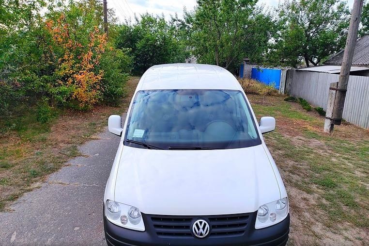 Продам Volkswagen Caddy пасс. 2010 года в г. Купянск, Харьковская область