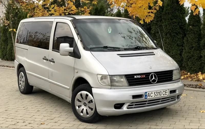 Продам Mercedes-Benz Vito пасс. 2002 года в Киеве