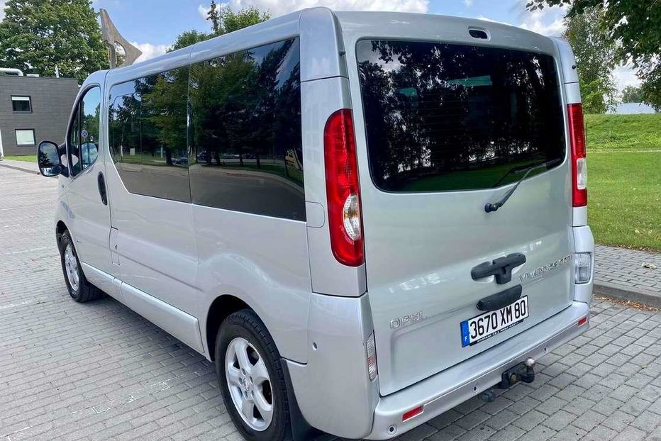 Продам Opel Vivaro пасс. 2009 года в г. Иршава, Закарпатская область