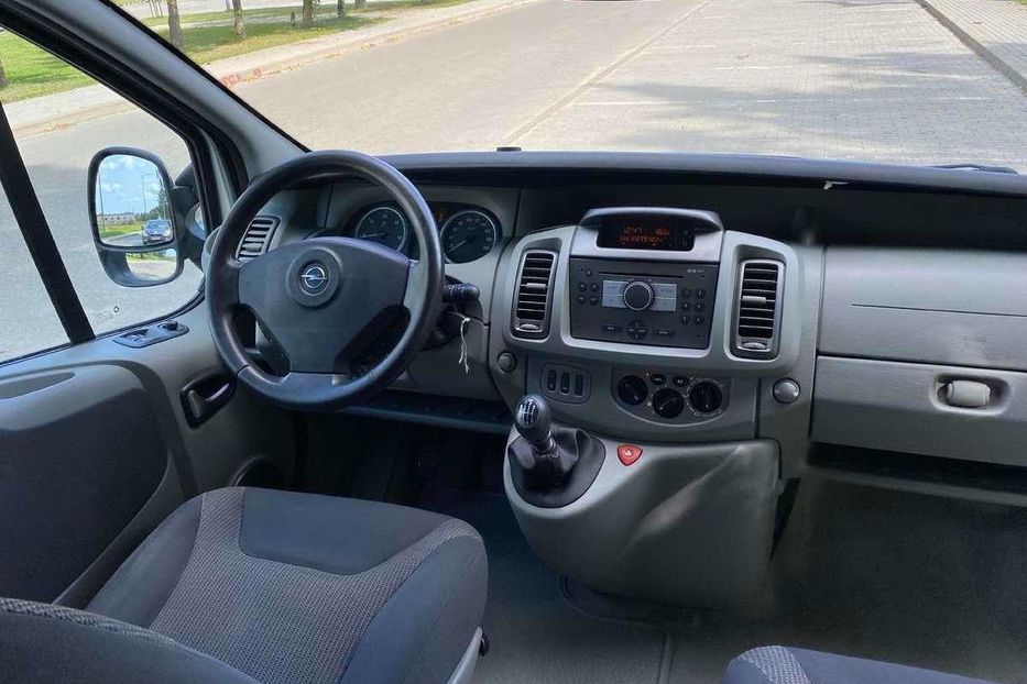 Продам Opel Vivaro пасс. 2009 года в г. Иршава, Закарпатская область