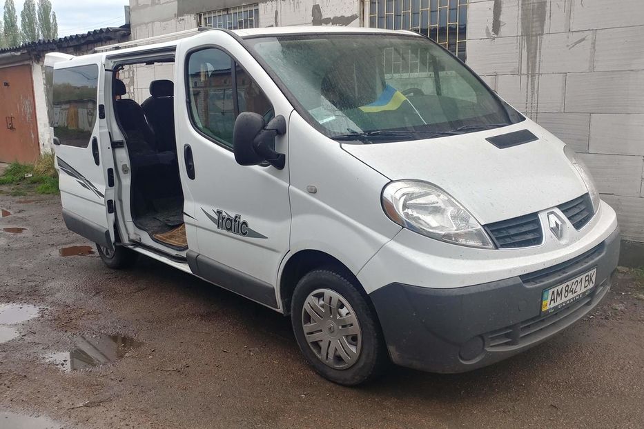 Продам Renault Trafic пасс. 2009 года в Житомире