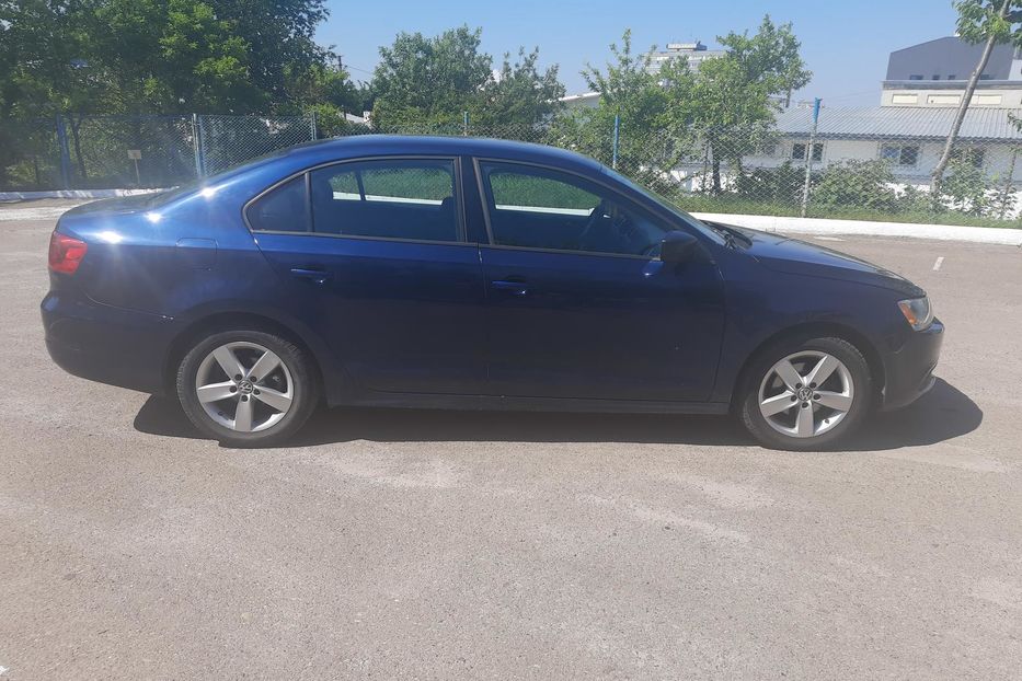 Продам Volkswagen Jetta 2012 года в Львове