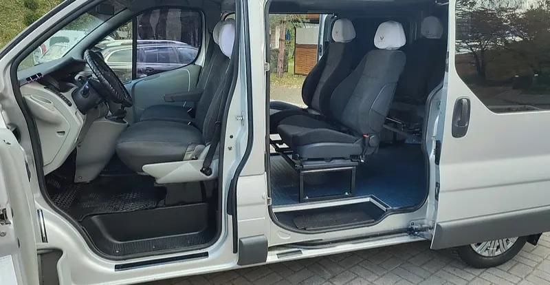 Продам Renault Trafic пасс. 2006 года в Киеве