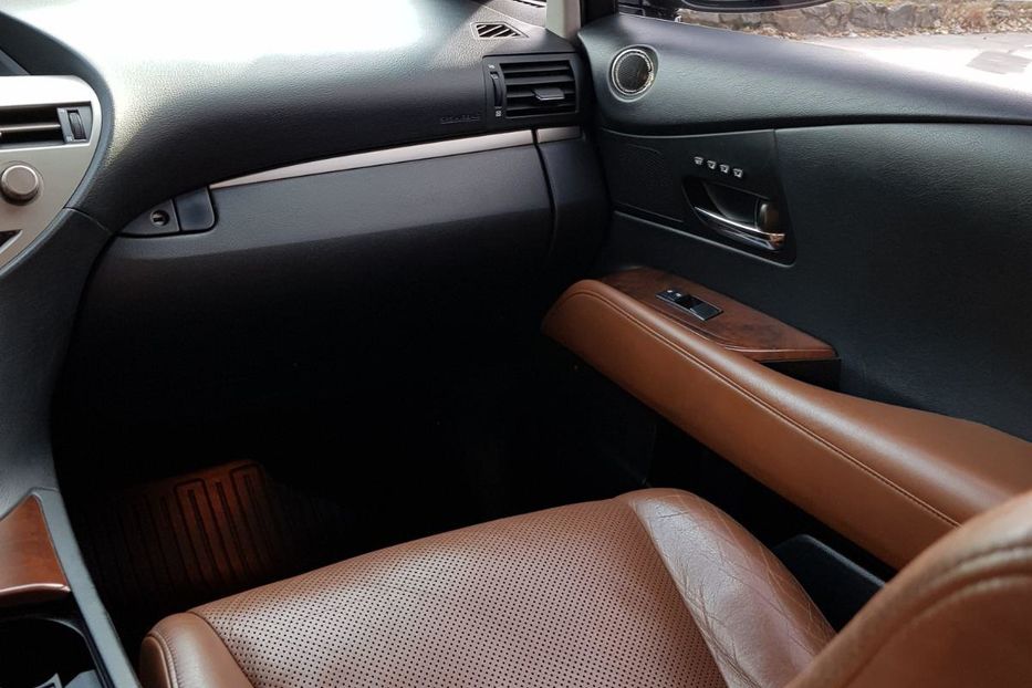 Продам Lexus RX 450 2013 года в Николаеве